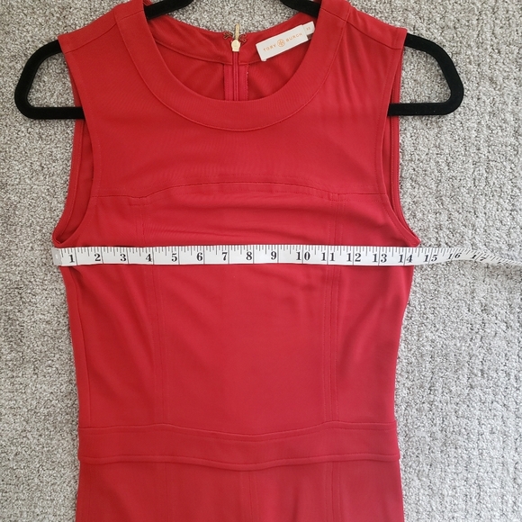 Tory Burch Sheath Dress Deeann Holiday Red Jersey Fluted Hem Size XS - Picture 11 of 12